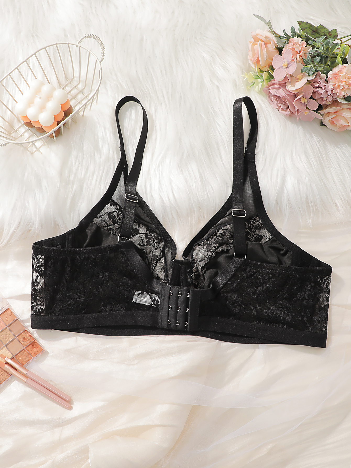Plus Size Lace Minimizer Bra,  - Minimizer Bra Women reseña y precio